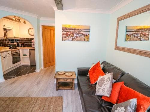 Whitby Sands Image 4