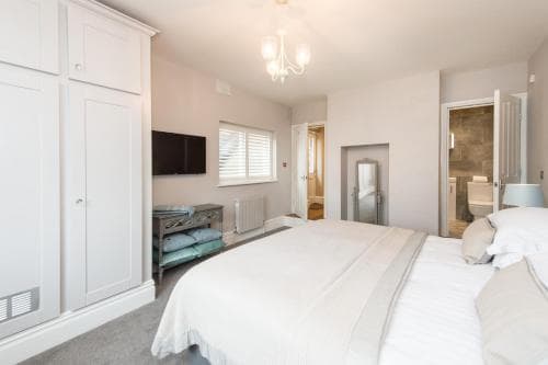 The View by Harrogate Serviced Apartments Image 3