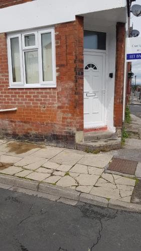 TUii Appart, Cleveleys Road Holbeck Image 3