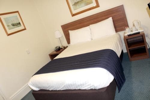 Discovery Inn - Leeds Image 1