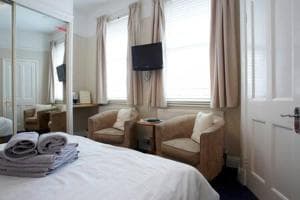 Number 34 Bed and Breakfast York Image 2