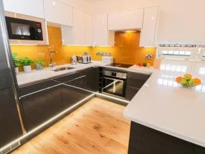 Evening Star Engine Shed Image 2