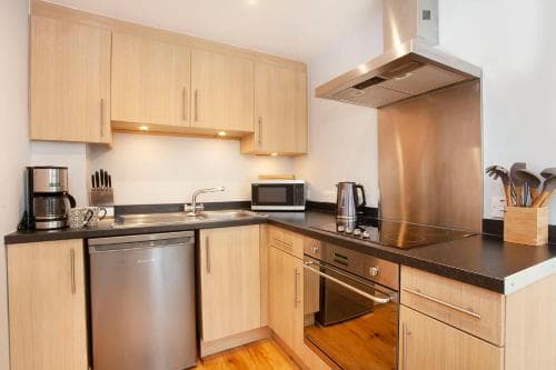 Church View, Gibson House PARKING INCLUDED Image 3