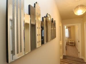 Modern Town House Shepley Image 2