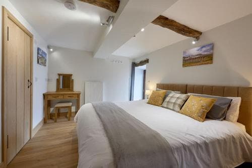 Dalecote Barn Bed and Breakfast (Bunkroom) Image 5