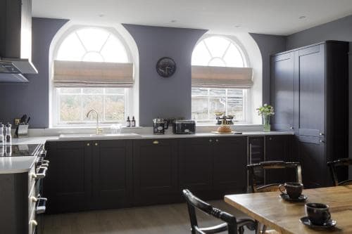 Oak House, A mini Harewood House and perfect for brides and grooms Image 2