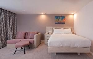 Hampton By Hilton Leeds City Centre Image 2