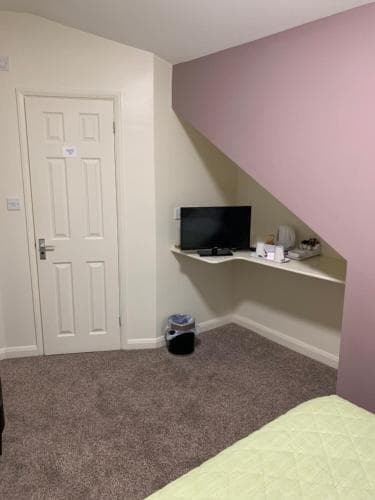 Redbeck Motel Image 3