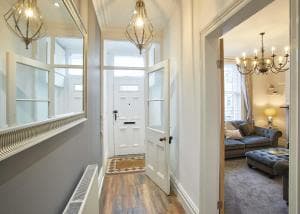 Host & Stay - Cornerhouse Apartments Image 4