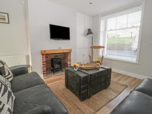 Captain's Cottage Image 3