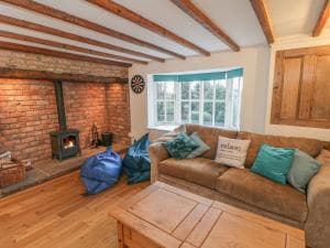 Weavers Cottage Image 3