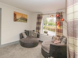 Sycamore Cottage Image 2