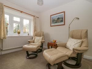 Hanging Hill Farm Cottage Image 2