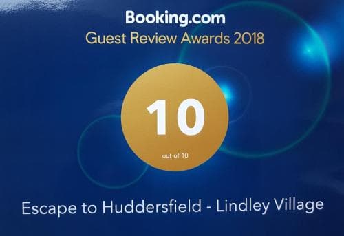 BlueBells at Plover Cottage Lindley Image 2