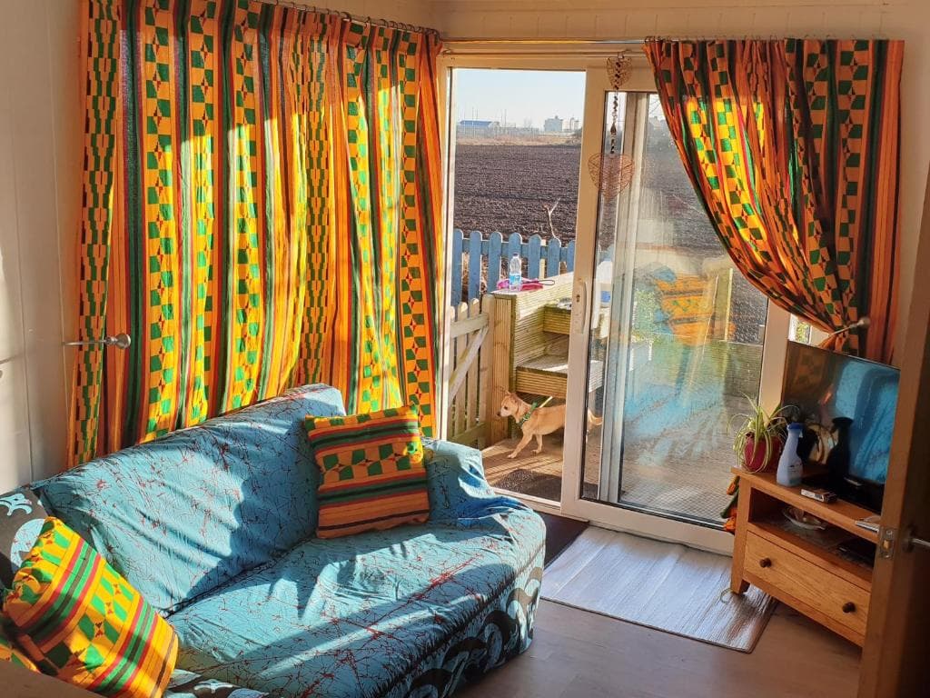 Bridlington's Bolt Hole chalet Image 1