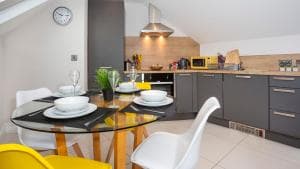 The Atico Spacious Duplex Luxury Apartment Image 3