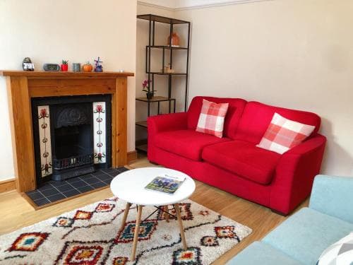 Lovely 3 beds house 6 guests King beds Image 3