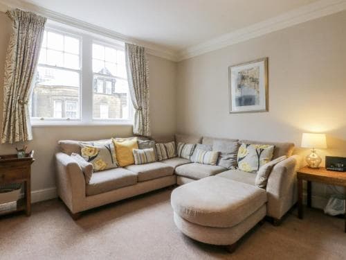 Spa Side Apartment Image 2