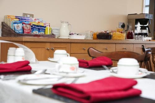 The Seacliffe - Whitby Image 2