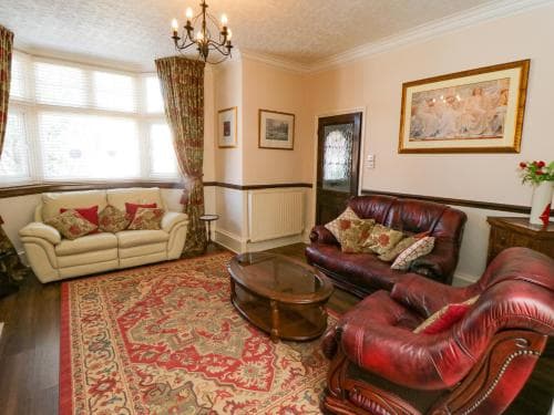 Destiny Rose Image 5