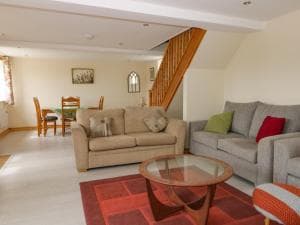 Lavender Lodge Image 3