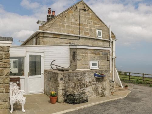 Walkers Halt Image 3