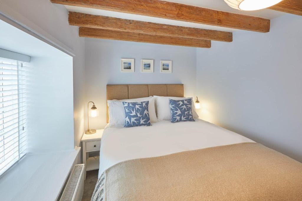 Host & Stay - Jet Cottage Image 5