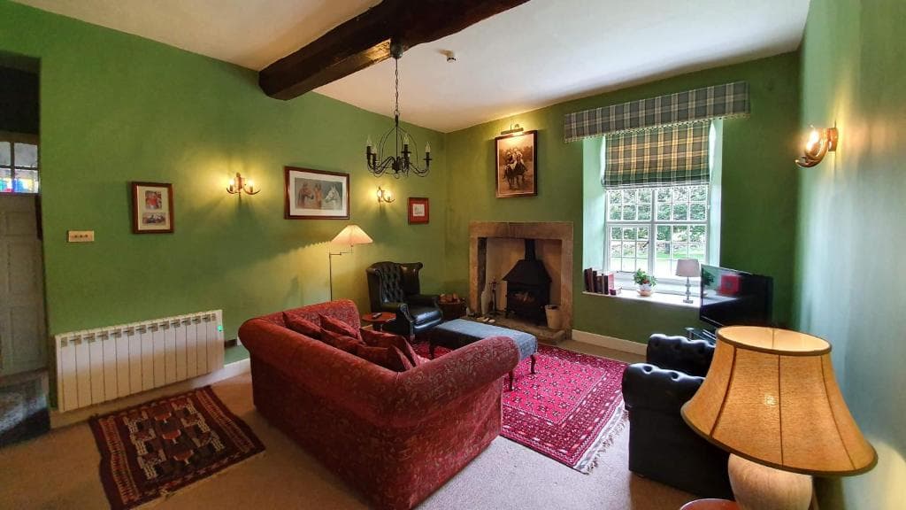 Braithwaite Hall Bed & Breakfast Image 3