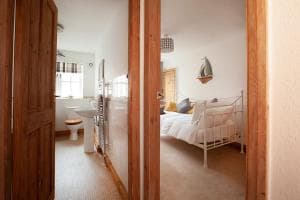 Farndale Cottage Image 3