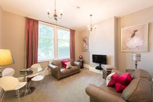 Albany House by Harrogate Serviced Apartments Image 1