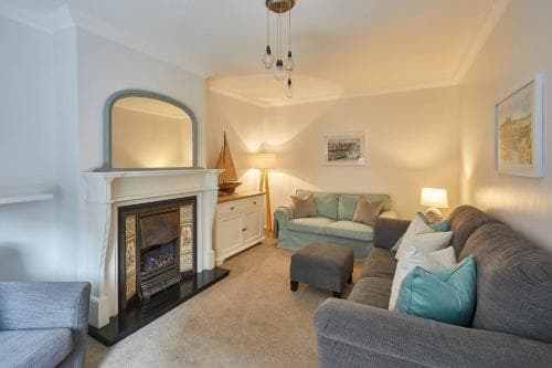 Host & Stay - Jet Cottage Image 7