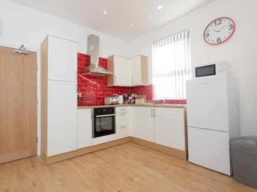 Hillcrest Residence Image 3