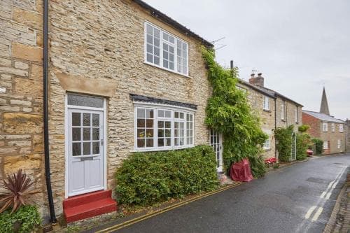 Host & Stay - Robin Cottage 8 Willowgate Image 2