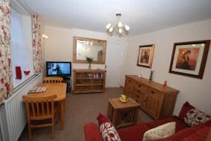 Saltburn Holidays Primrose Cottage Image 4