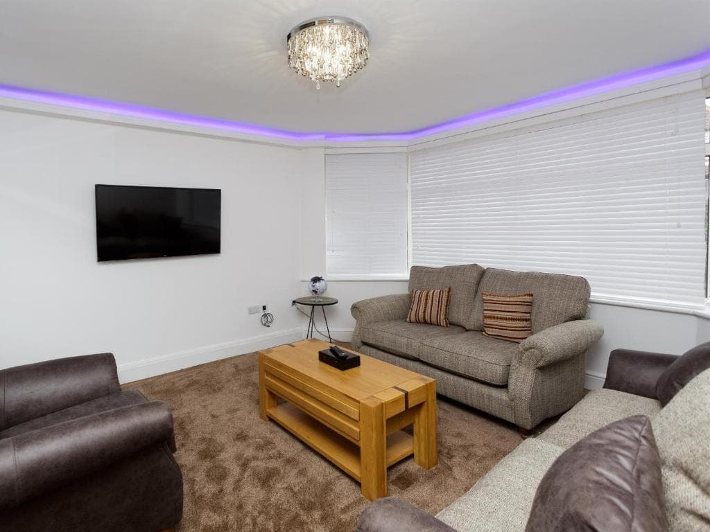 Sycamore House Image 3