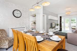 Woodlea House with Hot tub Image 2