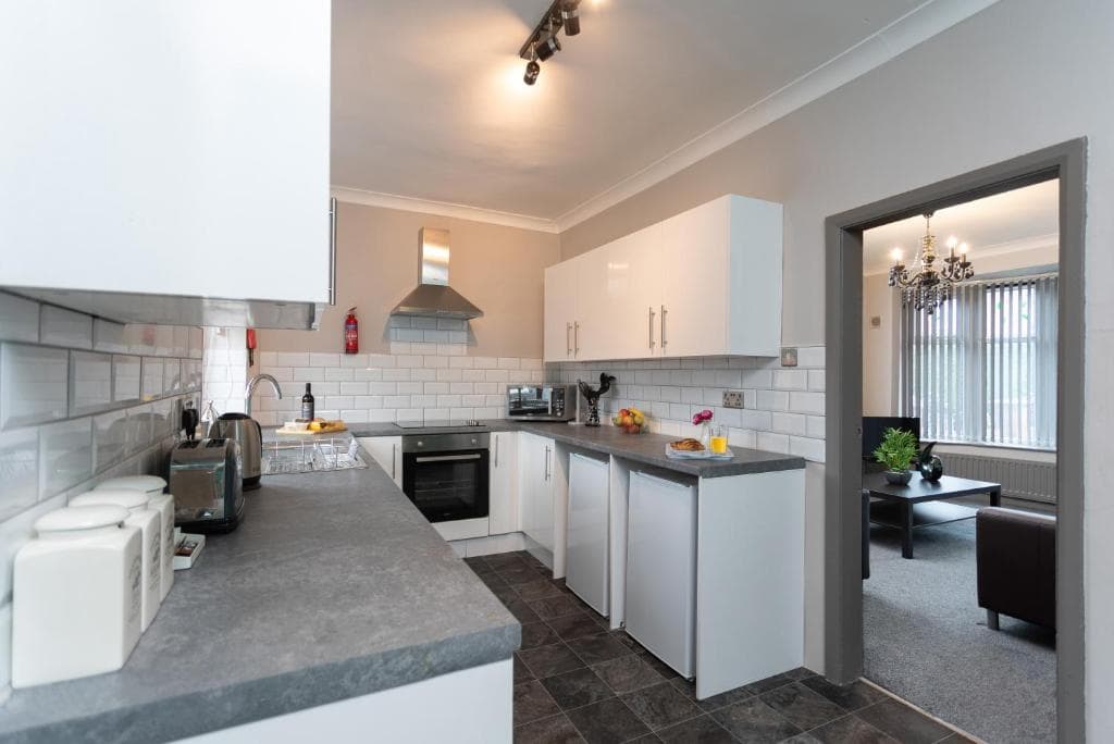 James Cook Accommodation Image 2