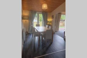 Nualas Holiday Lodge York Image 1