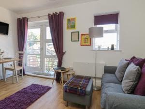 12 Woodsmill Quay Image 3