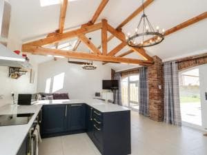 Kingfisher Corner Image 2