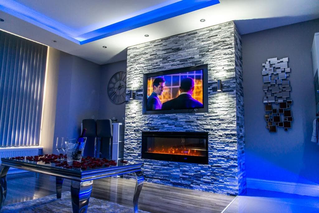 Aphrodite Suites Image 1