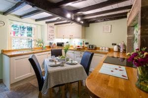 Poppy Cottage Image 3