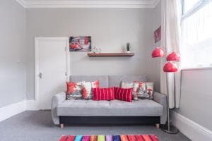 Saks Villa by Jesouth Image 2