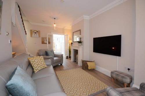 Bishops Court Cottage Image 3