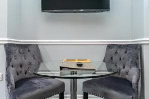 City Apartments - Sycamore Place Image 2