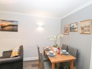 Redmayne Cottage Image 2