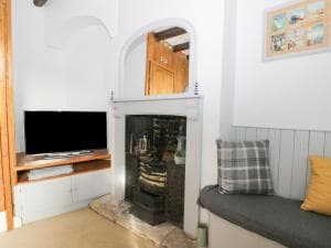 Hook's House Image 3