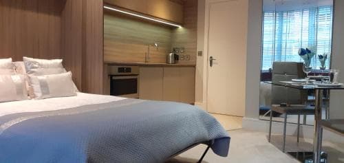 51 Cocoa Suites, Rowntrees Wharf Image 3