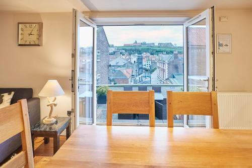 Host & Stay - Pecks Cottage Image 2