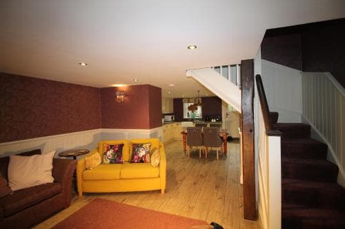 Drake Cottage Image 3